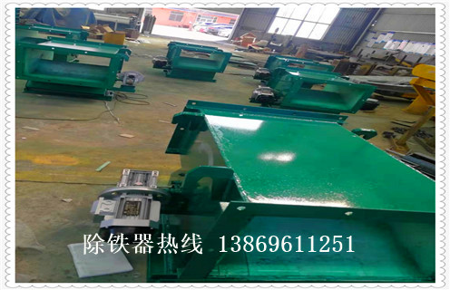管道式永磁自卸式除鐵器，青海管道式永磁自動除鐵器方案_千亿体育-充值中心青海管道式永磁自動除鐵器方案應用安裝示意圖型12000高斯_可定製工作原理