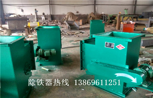 管道除鐵器，吉林液體管道除鐵器_吉林液體管道除鐵器廠家應用安裝示意圖型12000高斯_可定製工作原理